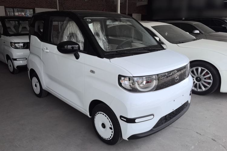 Used Chery QQ Ice Cream 2024 Edition Youth Version 205km Sundae Front Right 45 Deg