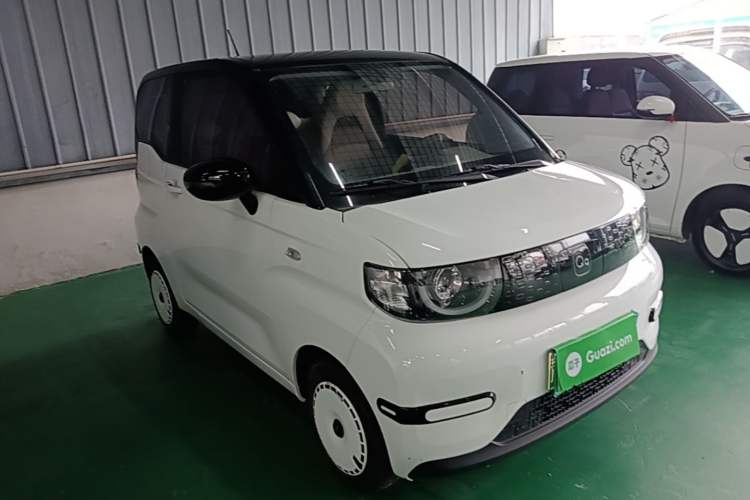 Used Chery QQ Ice Cream 2024 205km Sundae Front Right 45 Deg