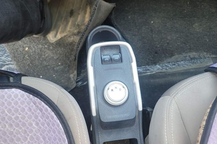 Used Chery QQ Ice Cream 2024 120km Cone Gear Lever
