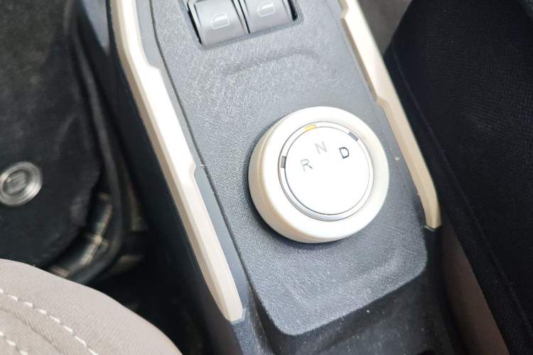 Used Chery QQ Ice Cream 2024 120km Cone Gear Lever