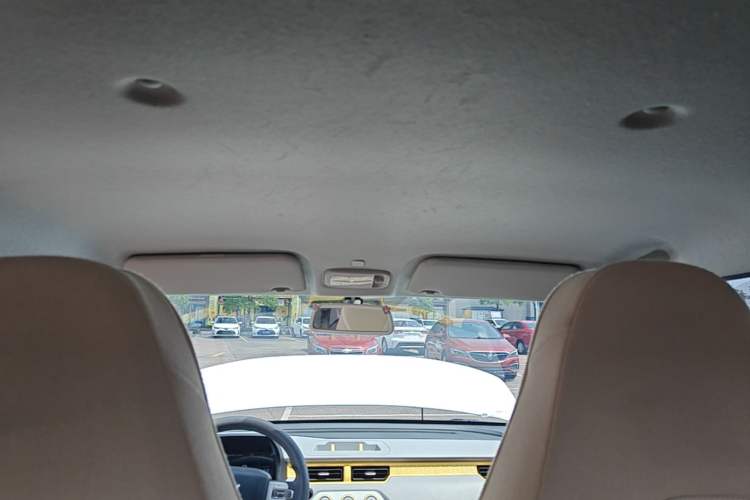 Used Chery QQ Ice Cream 2024 170km Milkshake Headliner