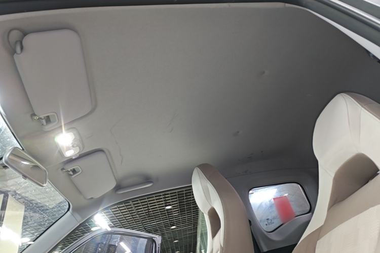 Used Chery QQ Ice Cream 2024 Edition Youth Version 205km Sundae Headliner
