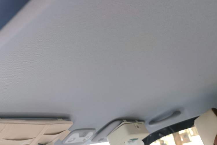 Used Chery QQ Ice Cream 2024 Edition Youth Version 205km Sundae Headliner