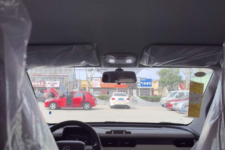 Used Chery QQ Ice Cream 2024 Edition Youth Version 205km Sundae Headliner