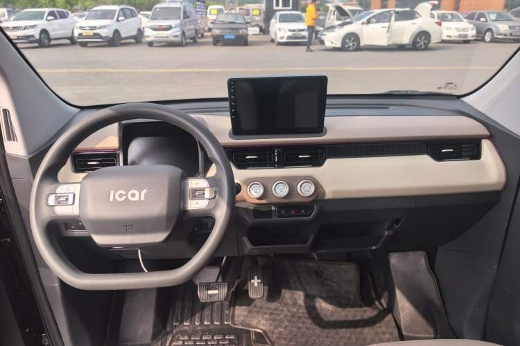Used Chery QQ Ice Cream 2024 170km Sundae Interior 3