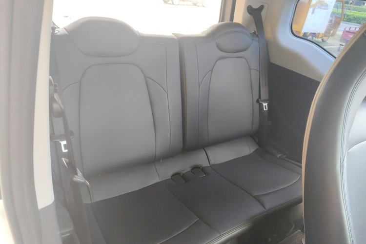 Used Chery QQ Ice Cream 2024 205km Sundae+ Interior 4