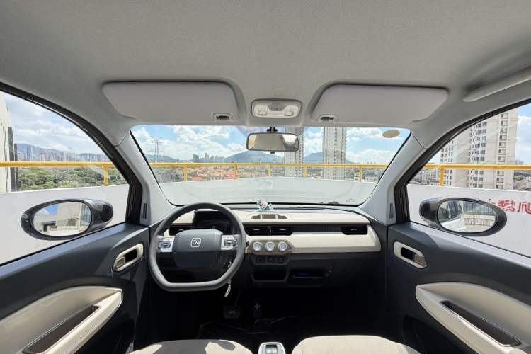 Used Chery QQ Ice Cream 2024 170km Sundae Interior 5