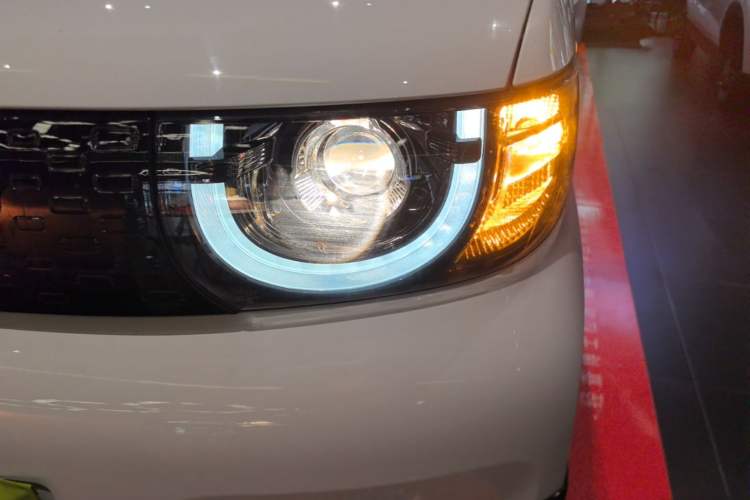 Used Chery QQ Ice Cream 2024 Edition Youth Version 205km Sundae Left Front Headlight