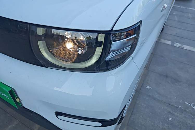 Used Chery QQ Ice Cream 2024 Edition Youth Version 205km Sundae Left Front Headlight