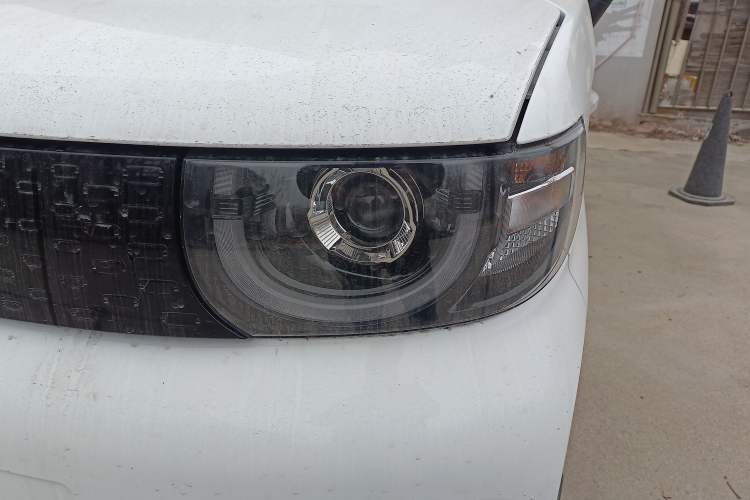 Used Chery QQ Ice Cream 2024 Edition Youth Version 205km Sundae Left Front Headlight