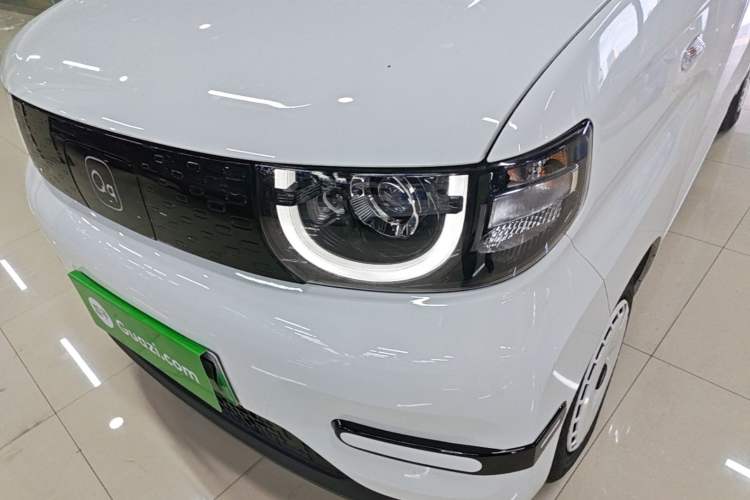 Used Chery QQ Ice Cream 2024 Edition Youth Version 205km Sundae Left Front Headlight