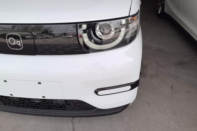 Used Chery QQ Ice Cream 2024 Edition Youth Version 205km Sundae Left Front Headlight