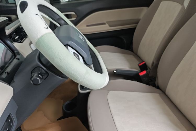 Used Chery QQ Ice Cream 2024 Edition Youth Version 205km Sundae Left Front Seat