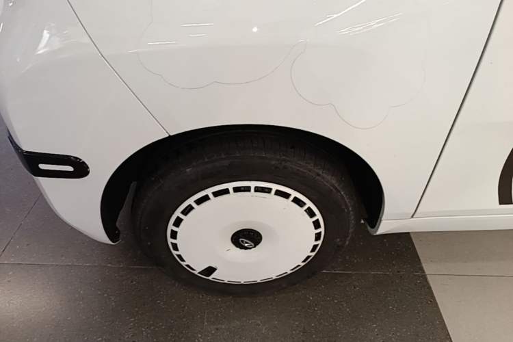 Used Chery QQ Ice Cream 2024 170km Sundae Left Front Wheel Hub