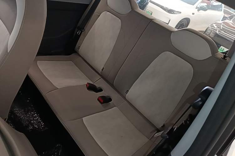 Used Chery QQ Ice Cream 2024 170km Sundae Left Rear Seat