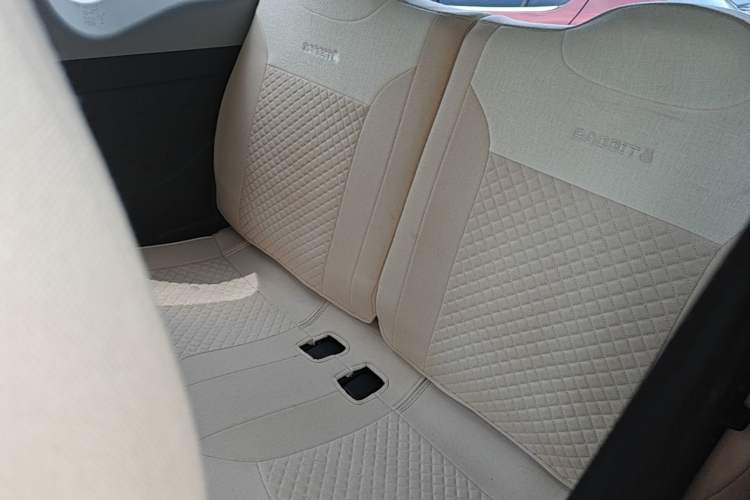 Used Chery QQ Ice Cream 2024 170km Milkshake Left Rear Seat
