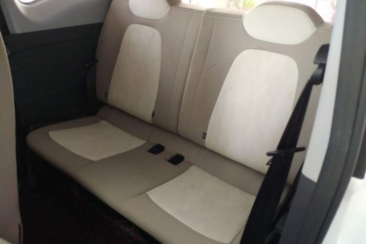 Used Chery QQ Ice Cream 2024 Edition Youth Version 205km Sundae Left Rear Seat