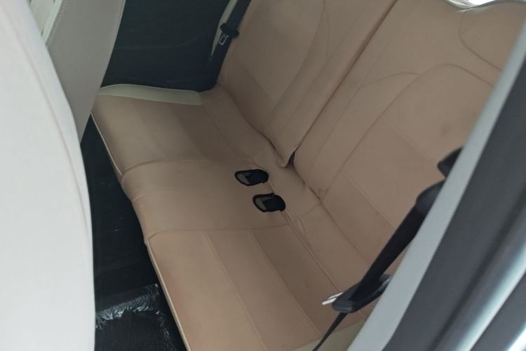 Used Chery QQ Ice Cream 2024 Edition Youth Version 205km Sundae Left Rear Seat