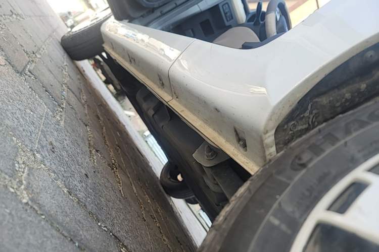 Used Chery QQ Ice Cream 2024 120km Cone Left Side Sill