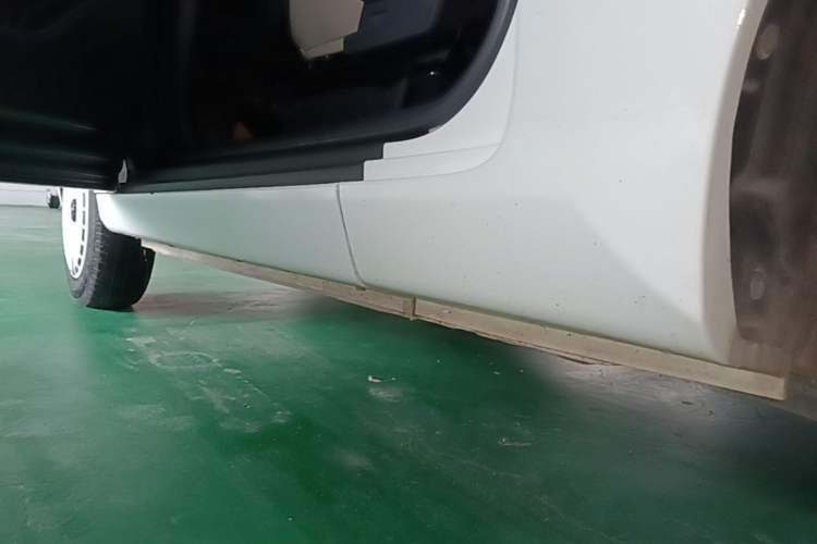 Used Chery QQ Ice Cream 2024 205km Sundae Left Side Sill
