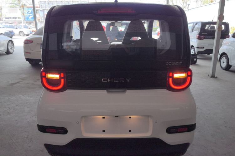 Used Chery QQ Ice Cream 2024 Edition Youth Version 205km Sundae Rear