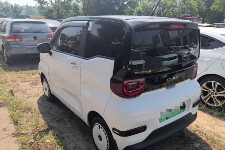Used Chery QQ Ice Cream 2024 Youth Edition 205km Milkshake Rear Left 45 Deg
