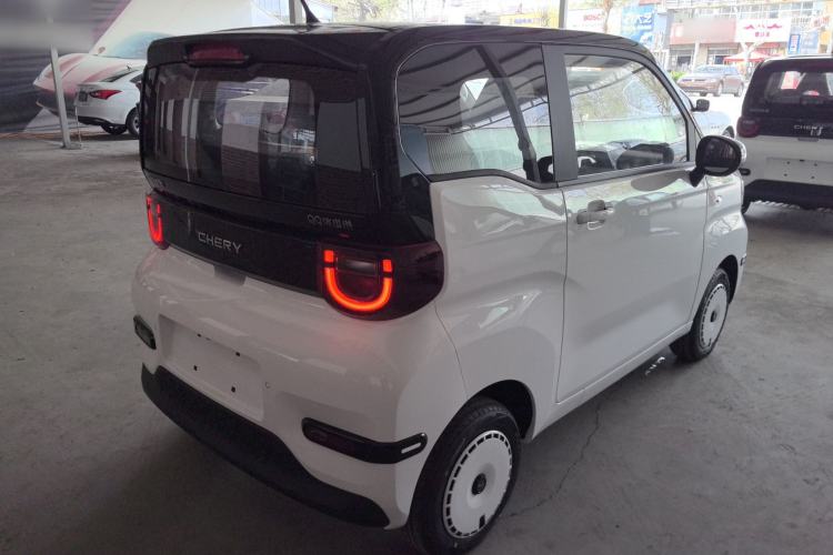 Used Chery QQ Ice Cream 2024 Edition Youth Version 205km Sundae Rear Right 45 Deg