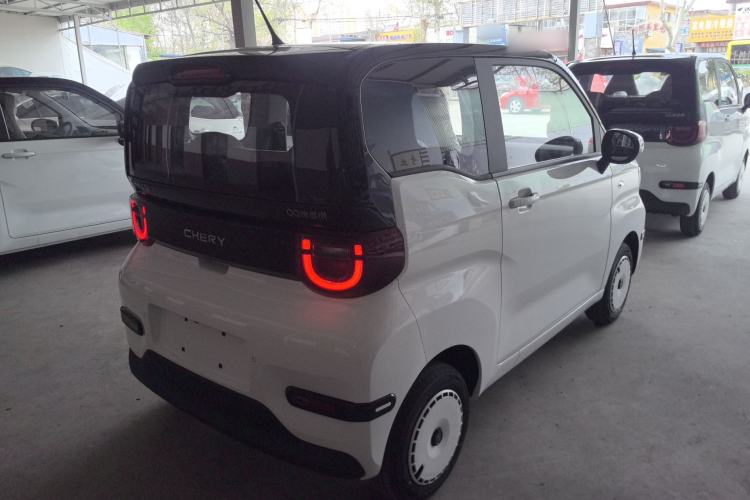 Used Chery QQ Ice Cream 2024 Edition Youth Version 205km Sundae Rear Right 45 Deg