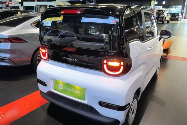 Used Chery QQ Ice Cream 2024 Edition Youth Version 205km Sundae Rear Right 45 Deg