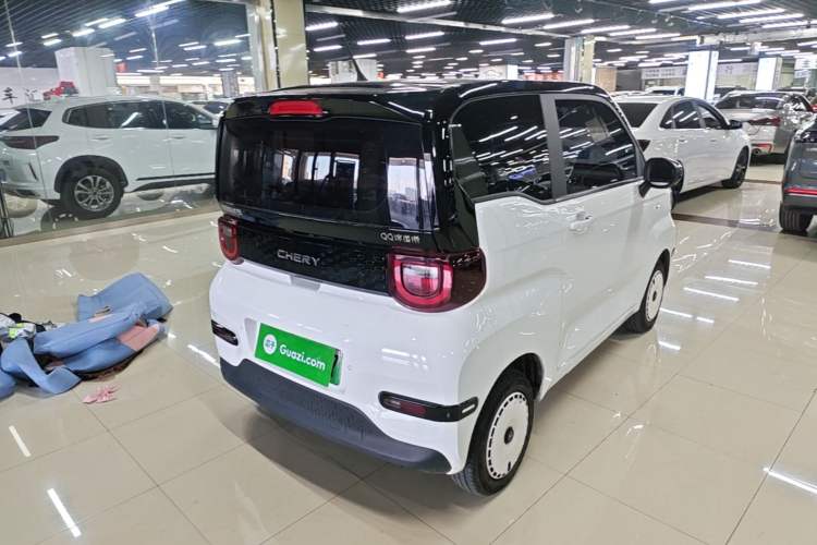 Used Chery QQ Ice Cream 2024 Edition Youth Version 205km Sundae Rear Right 45 Deg