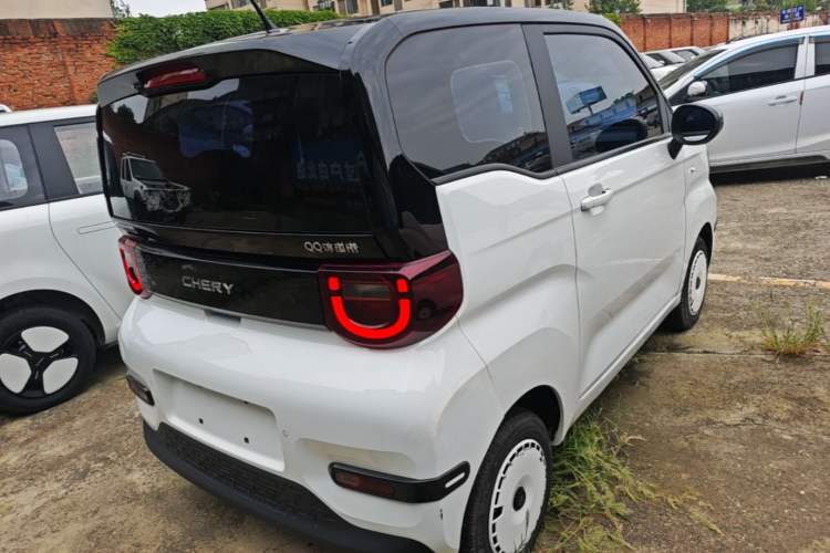 Used Chery QQ Ice Cream 2024 Edition Youth Version 205km Sundae Rear Right 45 Deg