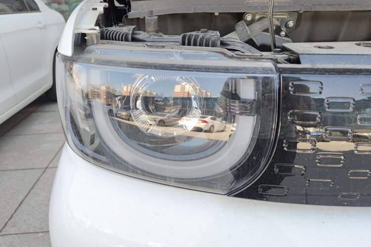 Used Chery QQ Ice Cream 2024 Edition Youth Version 205km Sundae Right Front Headlight