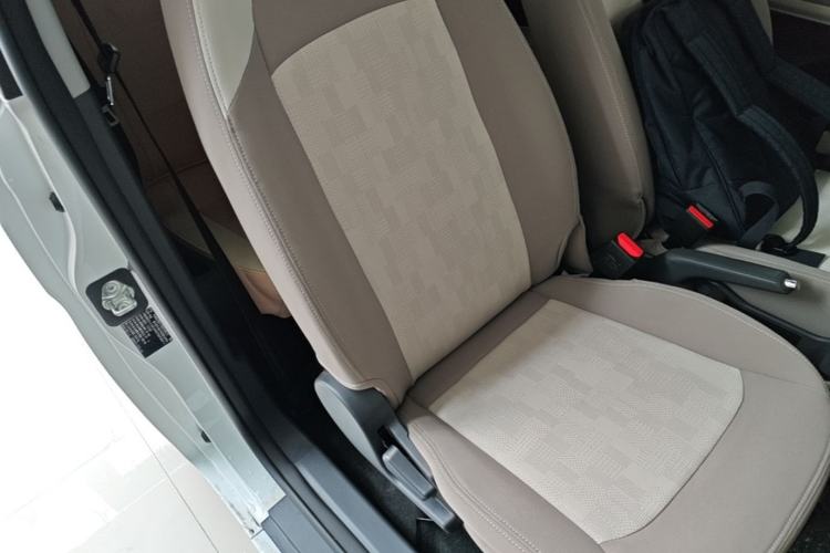 Used Chery QQ Ice Cream 2024 Edition Youth Version 205km Sundae Right Front Seat