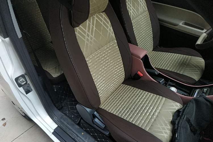 Used Chery QQ Ice Cream 2024 120km Milkshake Right Front Seat