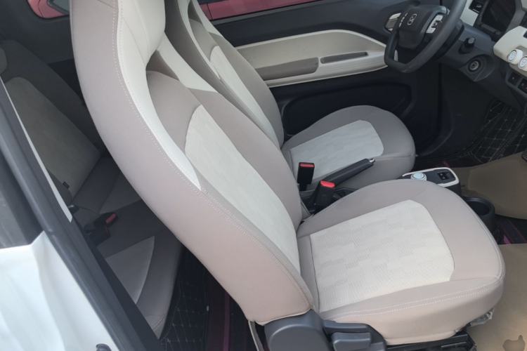 Used Chery QQ Ice Cream 2024 Edition Youth Version 205km Sundae Right Front Seat