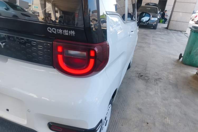 Used Chery QQ Ice Cream 2024 170km Sundae Right Rear Taillight