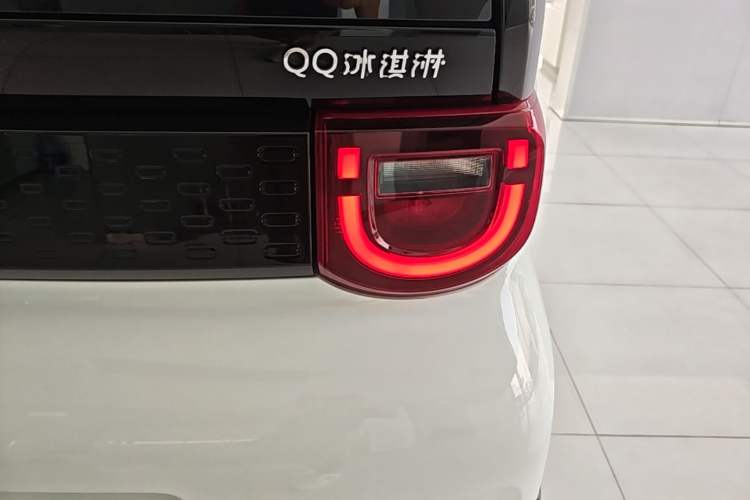 Used Chery QQ Ice Cream 2024 170km Sundae Right Rear Taillight