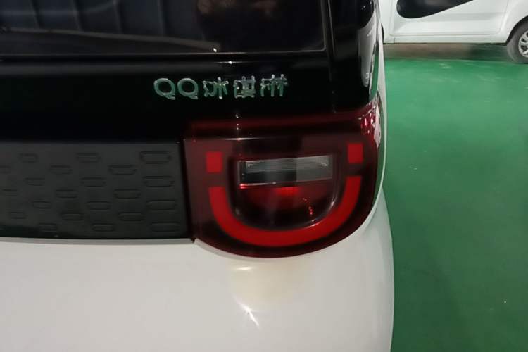Used Chery QQ Ice Cream 2024 205km Sundae Right Rear Taillight