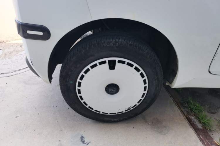 Used Chery QQ Ice Cream 2024 Edition Youth Version 205km Sundae Right Rear Wheel Hub