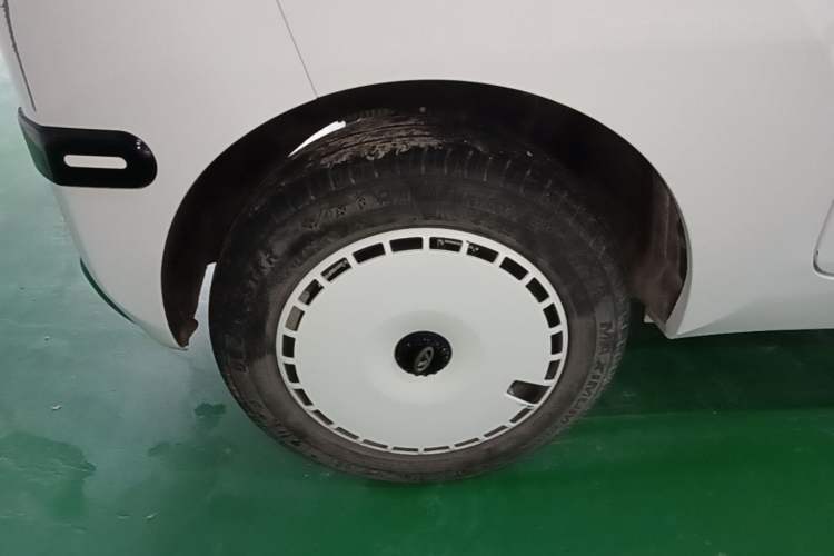 Used Chery QQ Ice Cream 2024 205km Sundae Right Rear Wheel Hub