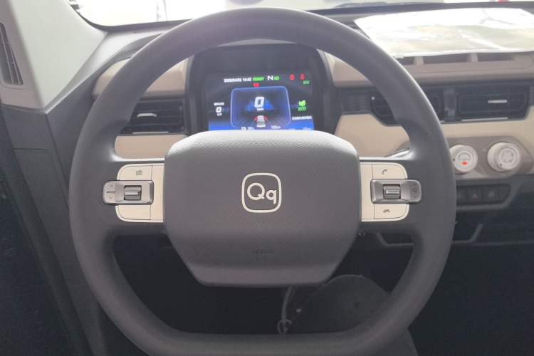 Used Chery QQ Ice Cream 2024 Edition Youth Version 205km Sundae Steering Wheel