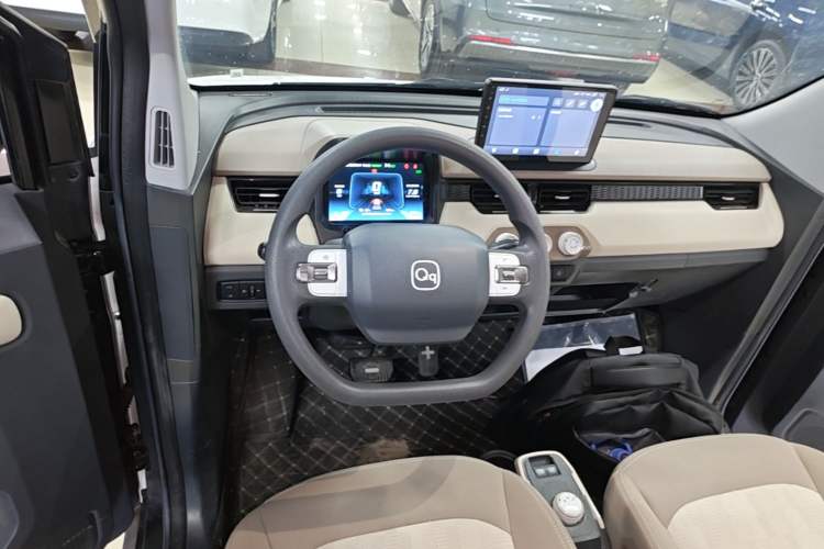 Used Chery QQ Ice Cream 2024 Edition Youth Version 205km Sundae Steering Wheel