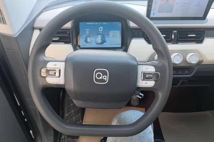 Used Chery QQ Ice Cream 2024 Edition Youth Version 205km Sundae Steering Wheel