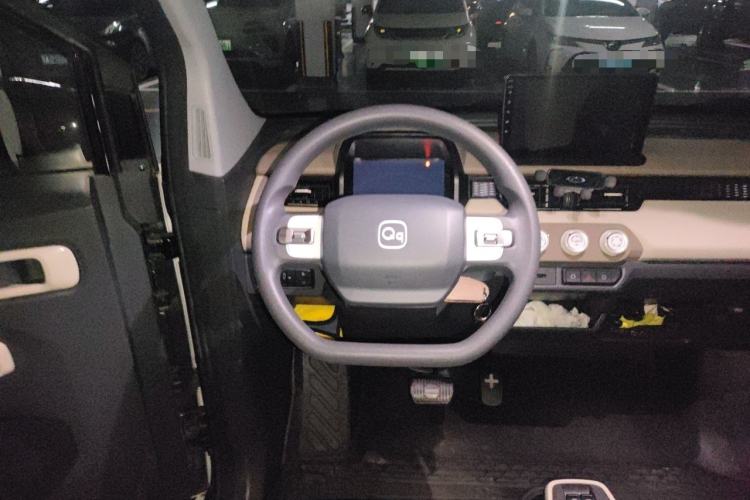 Used Chery QQ Ice Cream 2024 Edition Youth Version 205km Sundae Steering Wheel