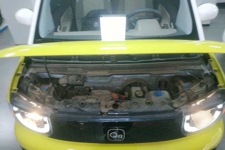 Used Chery QQ Ice Cream 2024 Edition Youth Version 205km Sundae Engine Bay