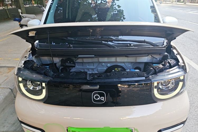 Used Chery QQ Ice Cream 2024 Edition Youth Version 205km Sundae Engine Bay