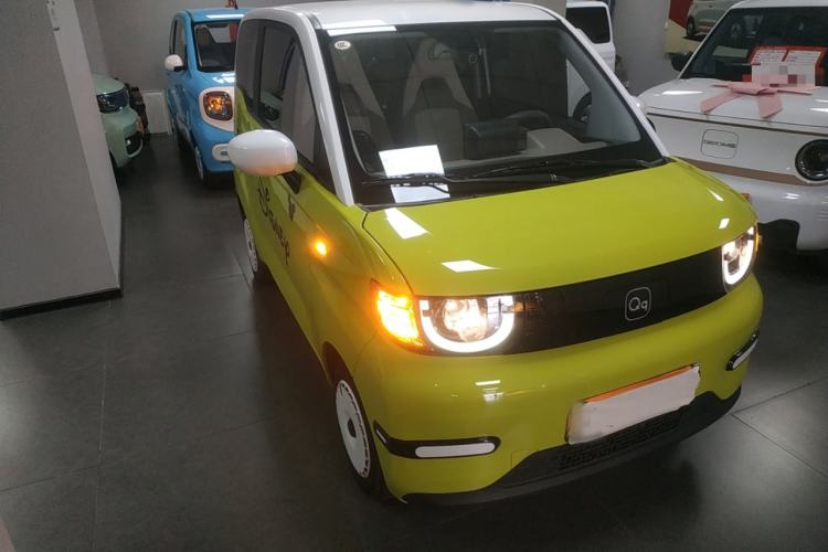 Used Chery QQ Ice Cream 2024 Edition Youth Version 205km Sundae Front Right 45 Deg