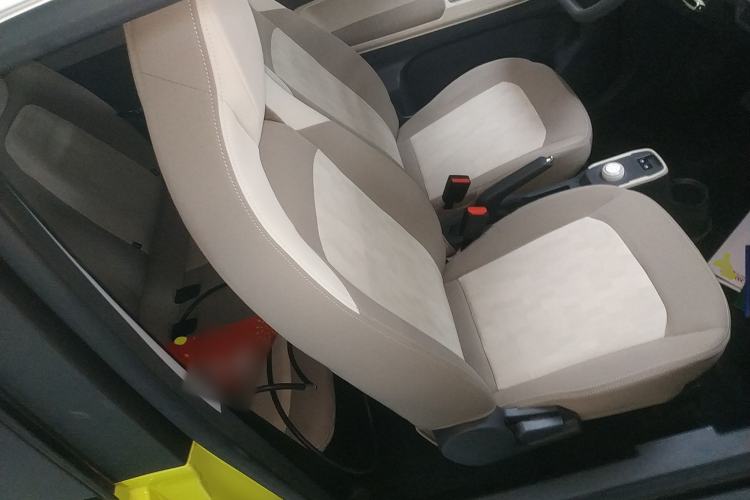 Used Chery QQ Ice Cream 2024 Edition Youth Version 205km Sundae Right Front Seat