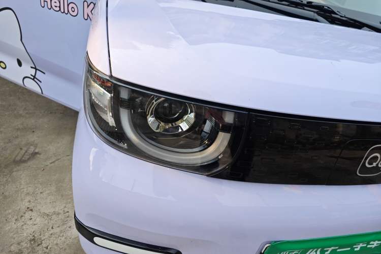 Used Chery QQ Ice Cream 2025 155km Sundae Edition Right Front Headlight