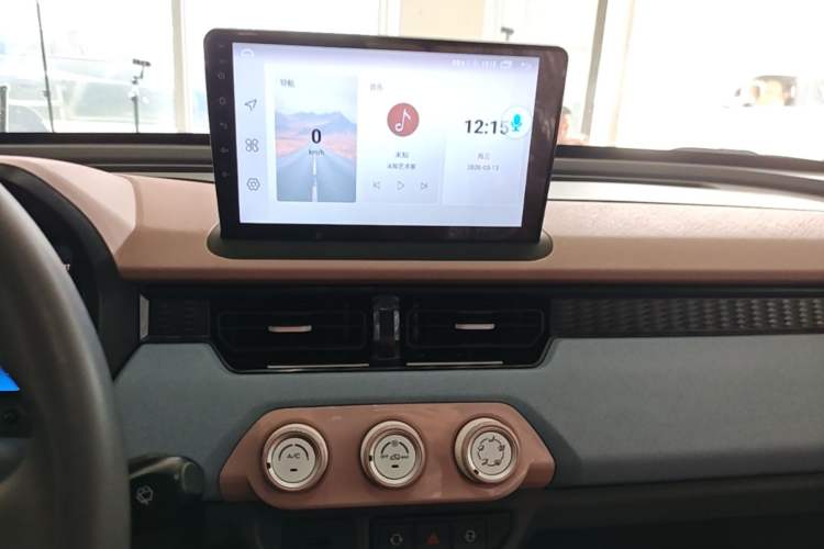 Used Chery QQ Ice Cream 2025 205km Qi Energy Version Audio And AC Panel